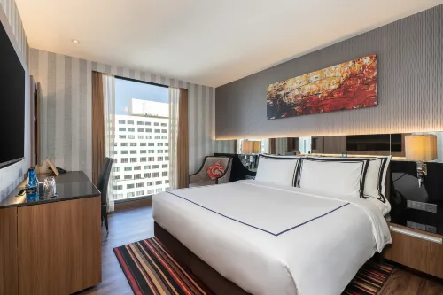 The Continent Hotel Sukhumvit Zimmer Photos