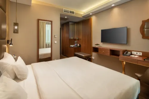 Continental Hotel Budapest Rooms Photos