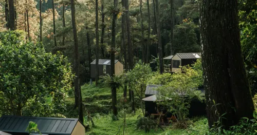 Bobocabin Pacet, Mojokerto Photos