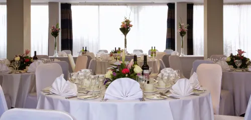 London Croydon Aerodrome Hotel, BW Signature Collection Business Facilities Photos