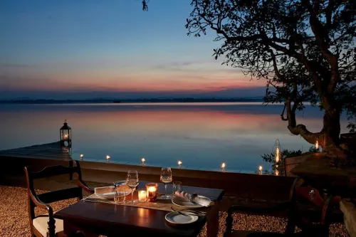 Ekho Lake House Photos