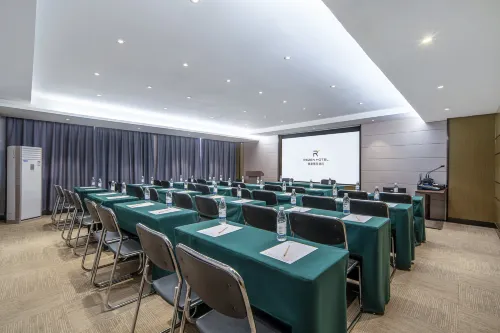 Silver Star Rezen  Hotel (Hotan Night Market) Business Facilities Photos