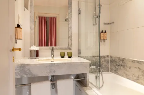 Hotel Le Lavoisier & Spa Rooms Photos