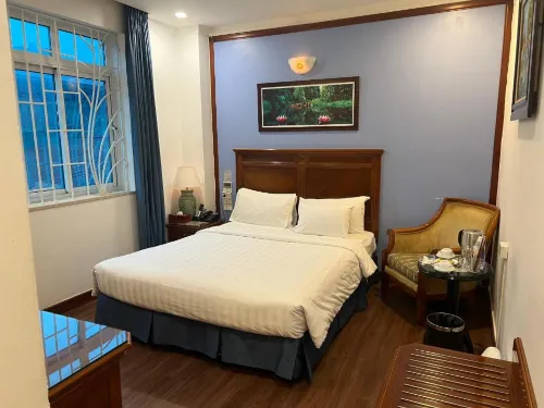 A25 Hotel - 19 Phan Dinh Phung Zimmer Photos