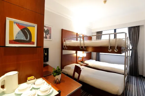 B P International Kamar Photos