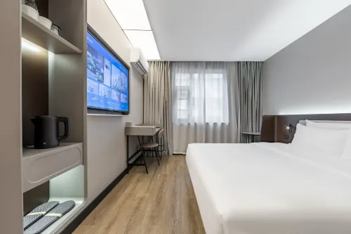 HanTing Hotel (Shanghai Qiantan Shangnan Road Subway Station) Huoneet Photos