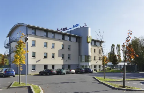 First Inn Hotel Paris Sud les Ulis Exterior Photos