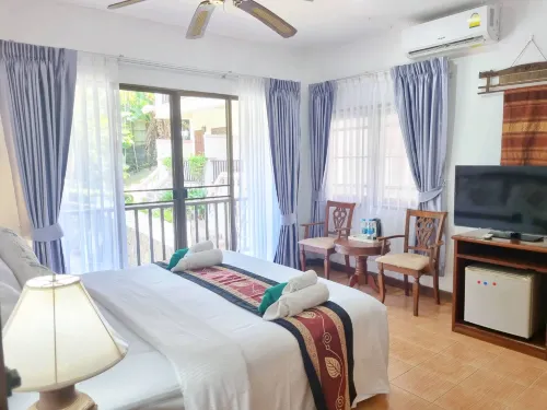 Kata Interhouse Resort by Haii Collection Zimmer Photos