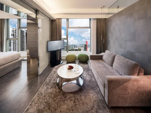 Lodgewood by Nina Hospitality | Mong Kok Photos