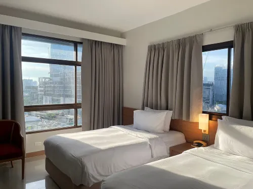 Pinnacle Lumpinee Park Hotel Huoneet Photos