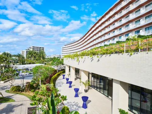 Hilton Okinawa Chatan Resort Public Areas Photos