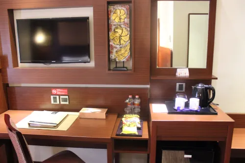 Best Western Plus Makassar Beach Rooms Photos