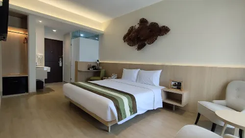 Grand Whiz Hotel Trawas Mojokerto Kamar Photos