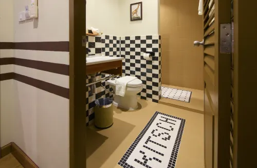 Kitsch Hotel Chambres Photos