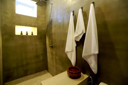 The Moon Residence & Spa Phòng Photos
