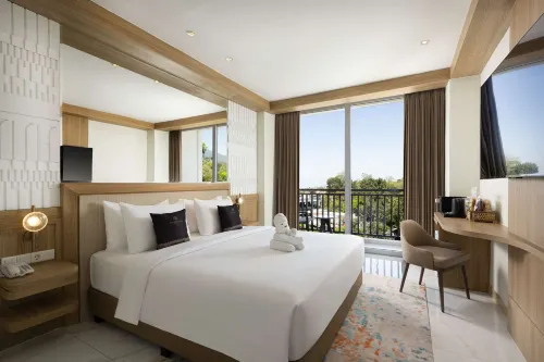Golden Hill by Golden Tulip Unggulan Photos