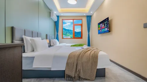 Mengxian Riverside · 270° view of the mountain view of Tangquan Resort and Accommodation Номера Photos