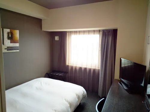 Hotel Route-Inn Gifuhashima Ekimae Camere Photos