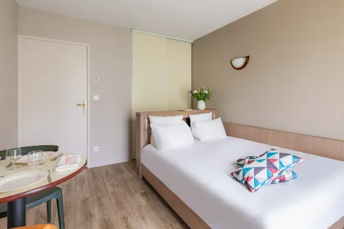 Appart'City Confort Nantes Cité des Congrès - Appart Hôtel Chambres Photos