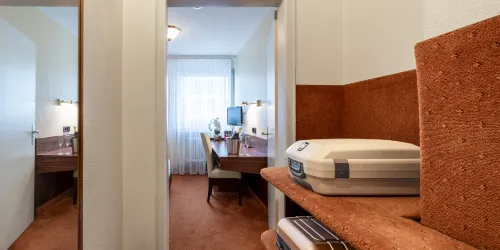 PLAZA INN Rieker Stuttgart Hauptbahnhof Værelser Photos