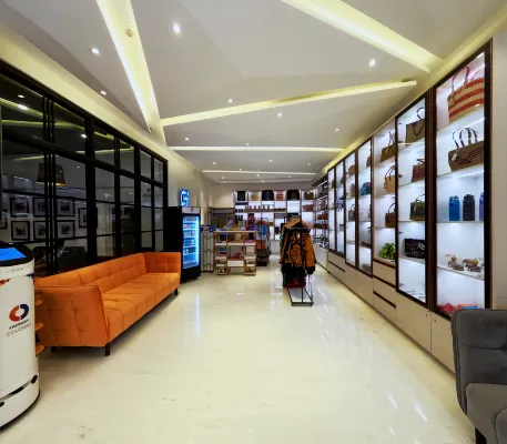 Fairway Colombo - Sri Lanka's First Hotel With Robot Technology Public Areas Photos