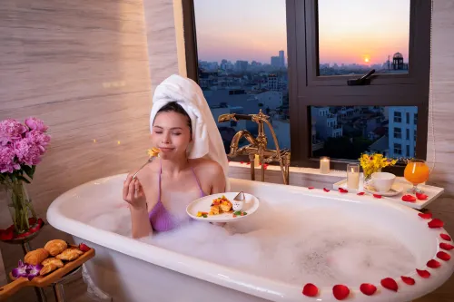 The Oriental Jade Hotel Featured Photos
