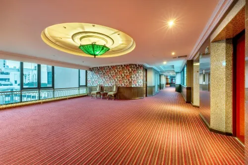 Royal Benja Hotel Öffentliche Flächen Photos