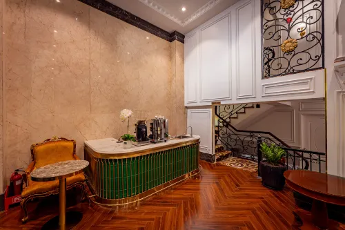 Golden Star Hotel & Apartment Restauration Photos
