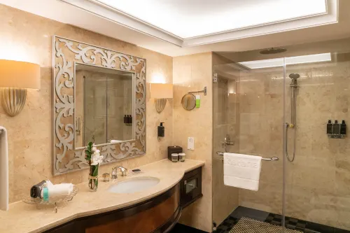 Beach Rotana Rooms Photos