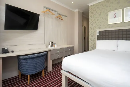 London Croydon Aerodrome Hotel, BW Signature Collection Rooms Photos