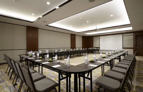 Mason Pine Hotel Bandung Fasilitas Bisnis Photos