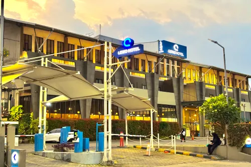 Lemo Hotel Serpong Eksterior Photos