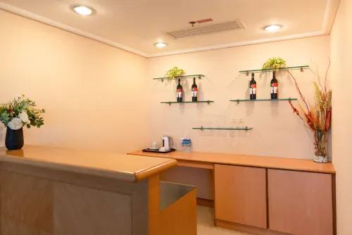 Golden Crown China Hotel Photos