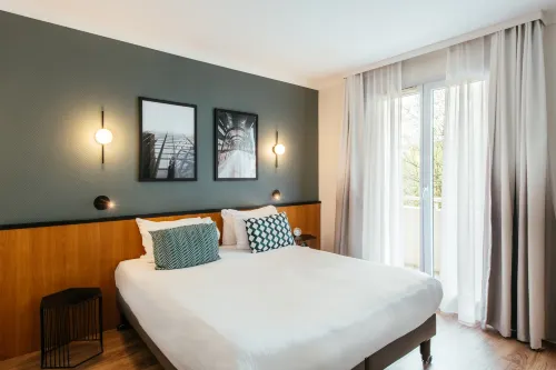 Hôtel Aparthotel Adagio La Défense Le Parc Chambres Photos
