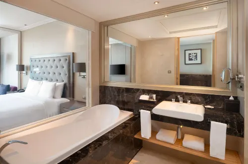 Radisson Blu Plaza Bangkok Rooms Photos