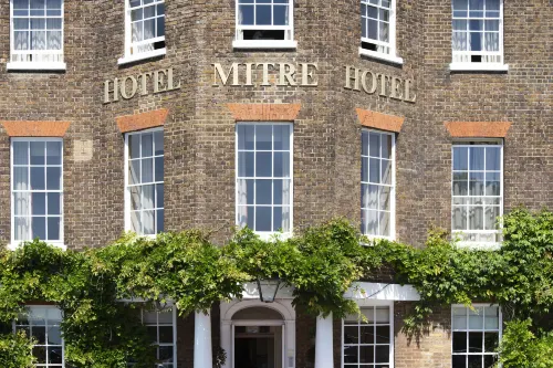 Mitre House Hotel Featured Photos