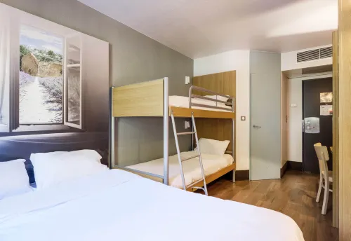 B&B HOTEL Villeneuve-Loubet Plage Chambres Photos