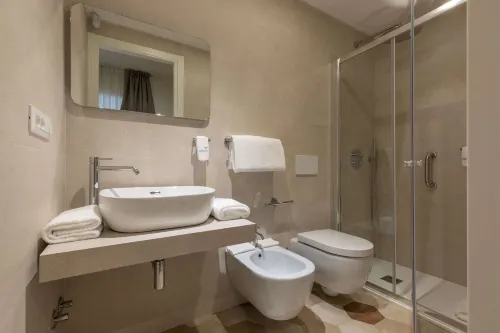 Cosmopolita Hotel Rome, Tapestry Collection by Hilton Camere Photos