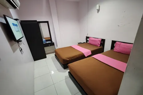 Hotel Kuang Hua Sitiawan Near to Unikl-Mimet Camere Photos