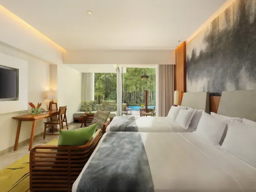 Maya Sanur Resort & Spa Kamar Photos