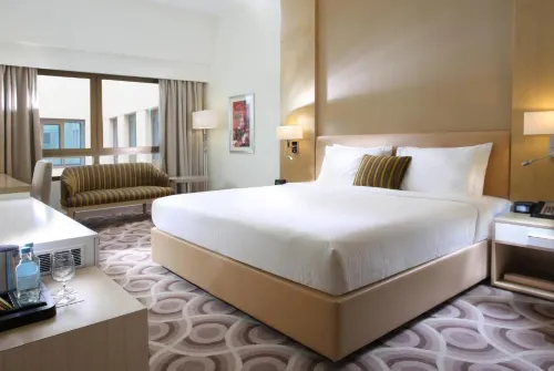 Metropolitan Hotel Dubai Camere Photos