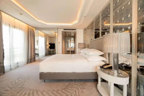 Wyndham Grand Istanbul Kalamış Marina Hotel Chambres Photos