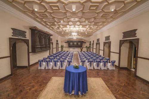 Hotel Yak & Yeti Fasilitas Bisnis Photos