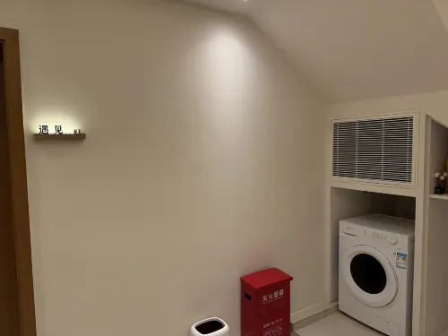 Moon· Guang Jiangjing Guest House (Jiefangbei Hongyadong Branch) Public Areas Photos