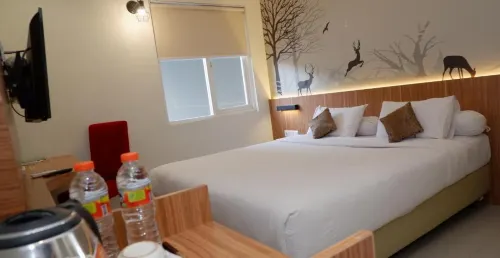 Front One Resort Magelang Kamar Photos