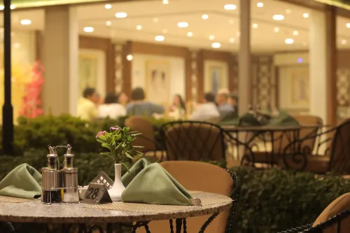 Pyramids Park Resort Cairo Restauration Photos