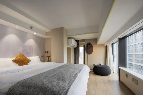 Kenny House Hotel Rooms Photos