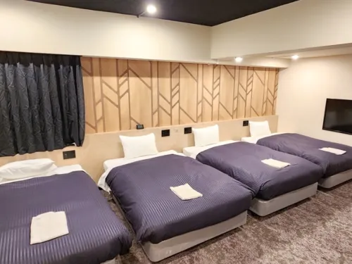 HOTEL LiVEMAX BUDGET Yokohama Tsurumi Zimmer Photos