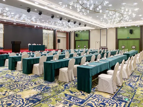 Haining Hotel Business Facilities Photos