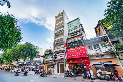 Collection O Madam Cuc Hotel Nổi bật Photos